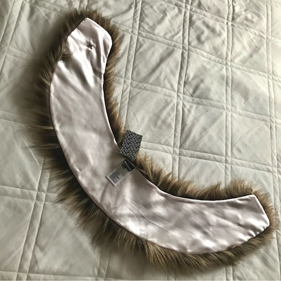 Faux fur collar - Picture 8 of 9